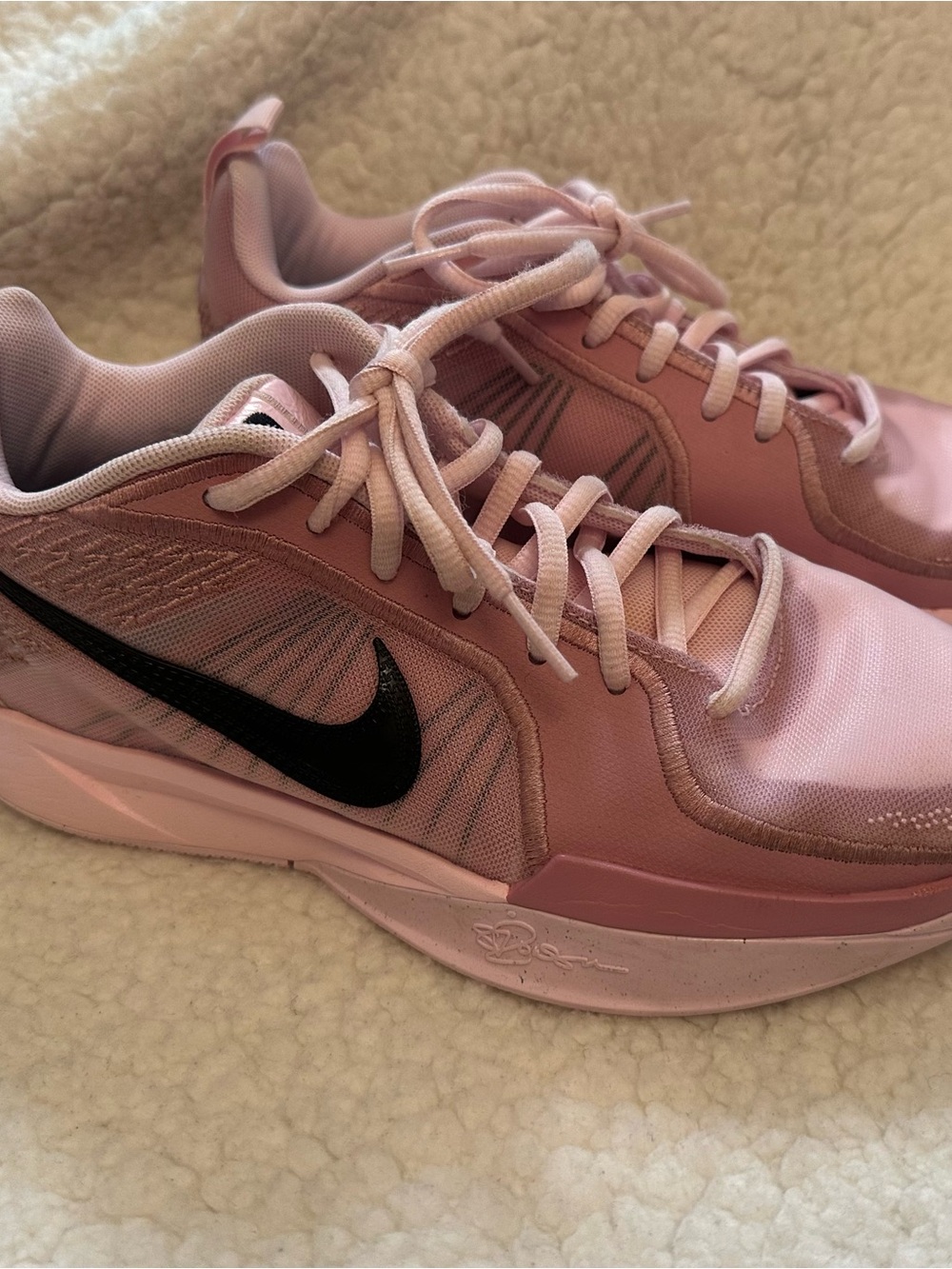Nike Sabrina Basketball Shoes Pink Black Youth 5.5Y Women’s 7